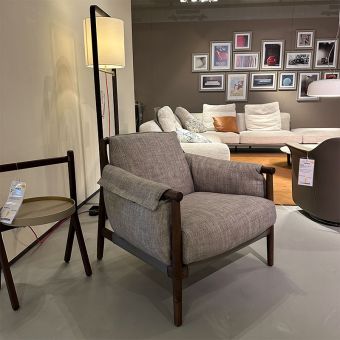 Poltrona Frau Times Lounge