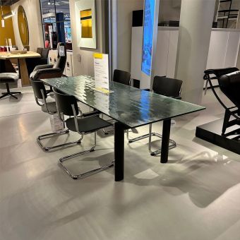Cassina LC6