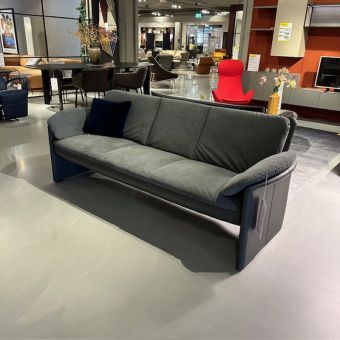 Evidence by Leolux Catalpa