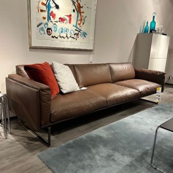 Cassina Model 8