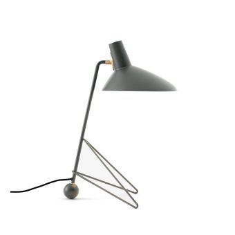 &tradition Tripod